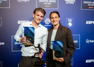 Cầu thủ xuất sắc nhất Eredivisie mùa giải 2024-25